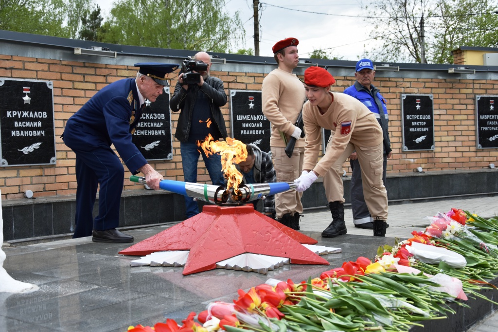 В поселке Красная Горбатка Владимирской области зажжен Вечный огонь