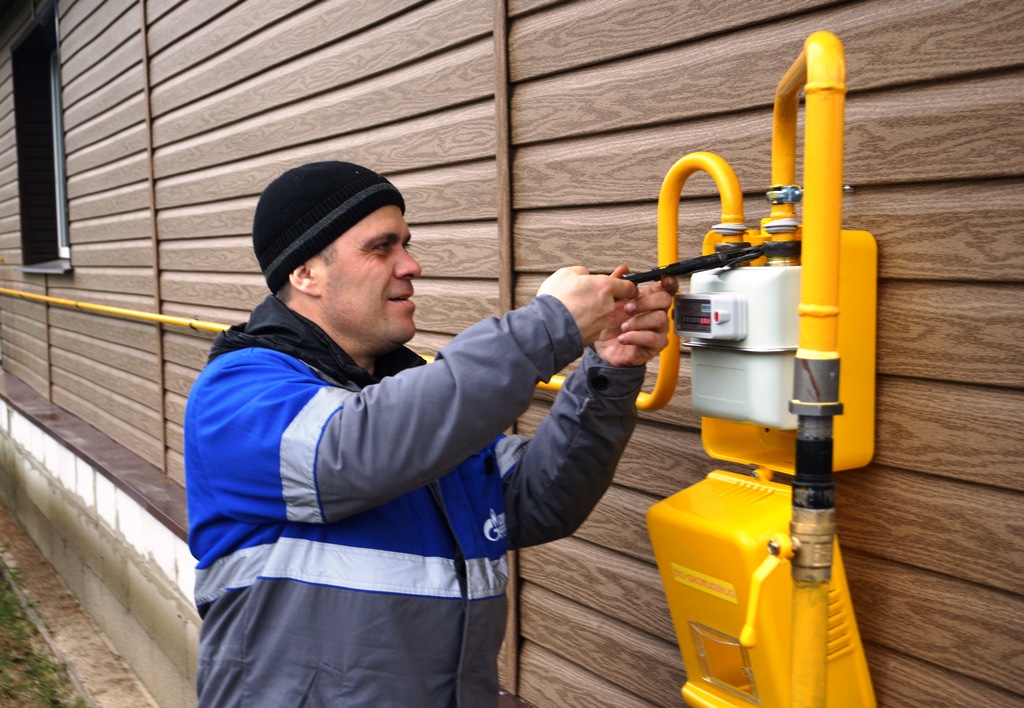 Подключение домовладения в поселке станции Сарыево.jpg Подключение домовладения в поселке станции Сарыево.jpg